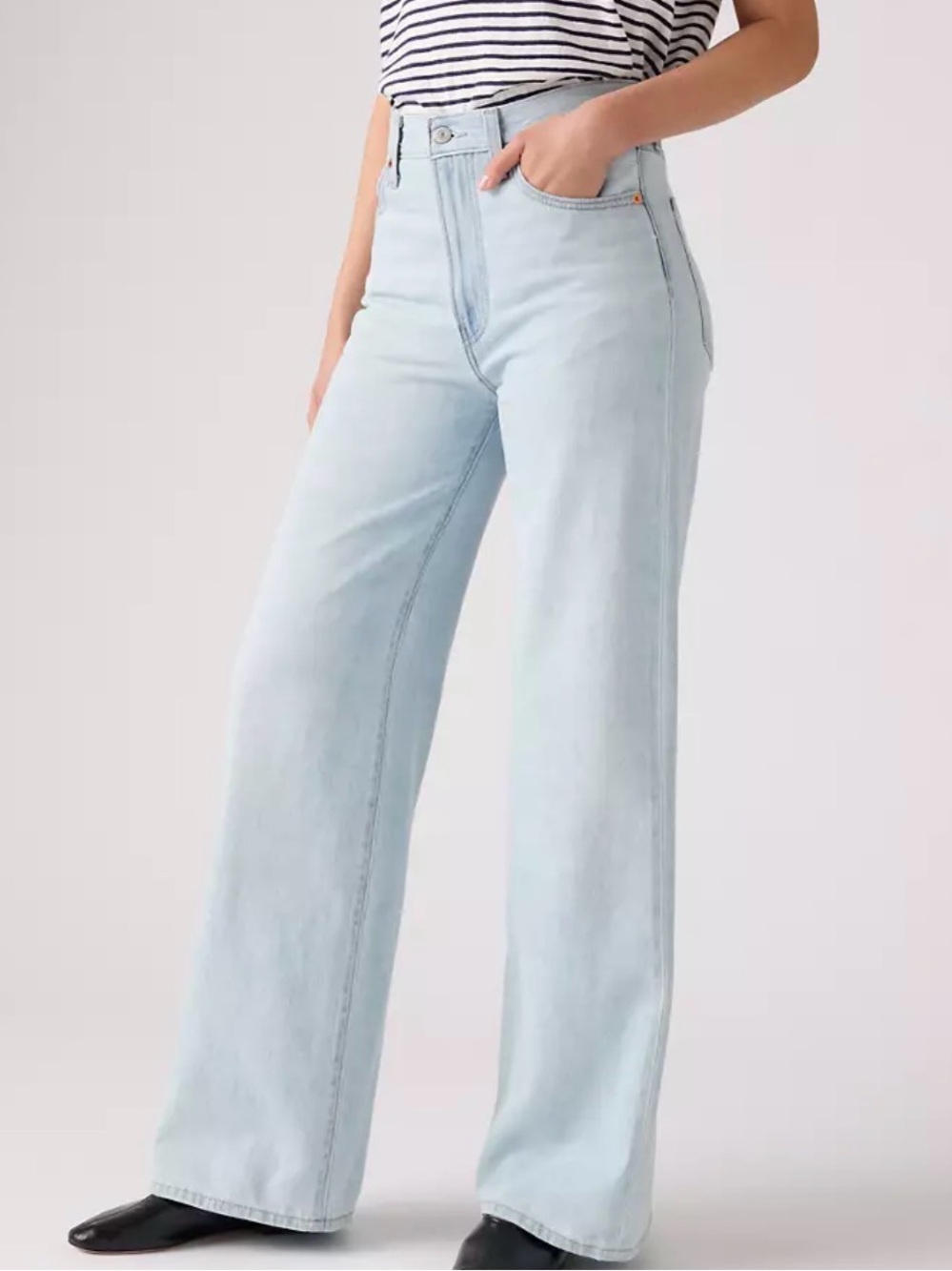 NEW LEVI’S Ribcage Wide-Leg Linen + Denim Lightweight Light Blue Wash SZ 27x32